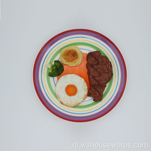 Handgeschilderd restaurant servies in Japanse stijl